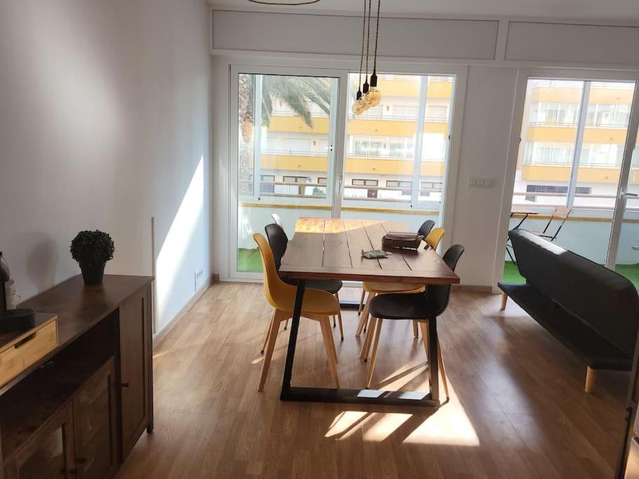 روساس Superbe Apartement En Residence Avec Piscine المظهر الخارجي الصورة